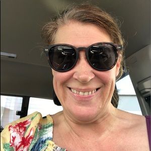 Meet your Posher, Tina